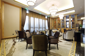 鴻昇現(xiàn)代城營(yíng)銷(xiāo)中心